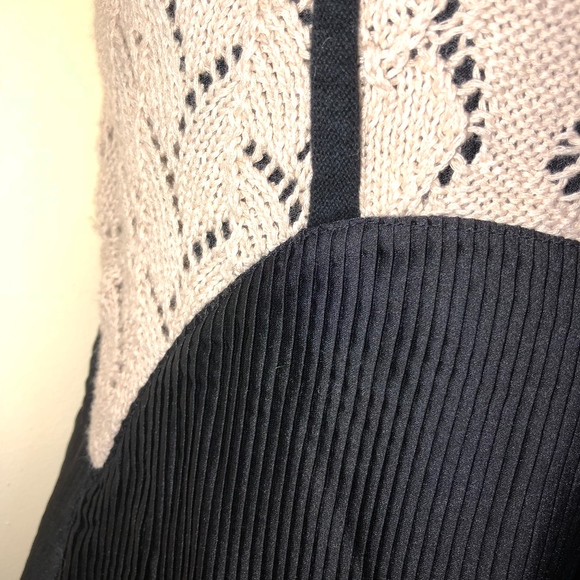 KNITTED & KNOTTED unusual cute layered look dress - Picture 8 of 8